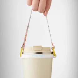 Photo de Cordon porte-gobelet 100% personnalisable