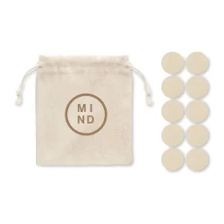 Photo de Jeu de morpion en bois sur pochette en coton